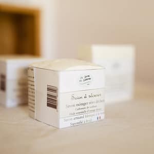 Savon ménager A récurer Cristaux de soude