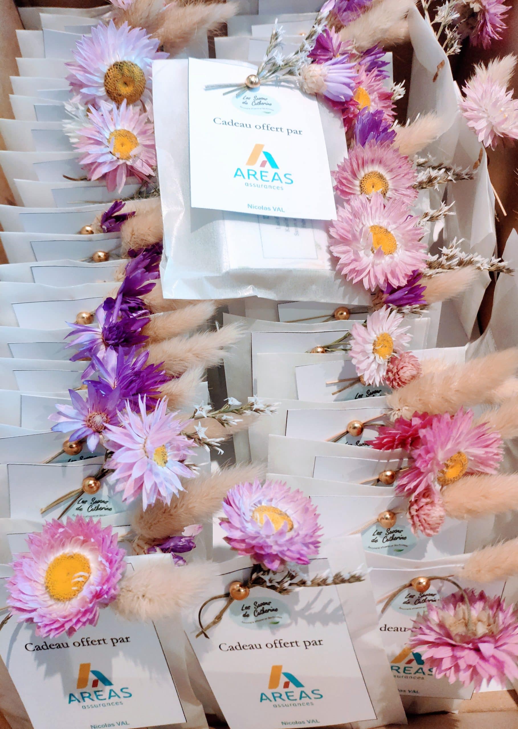 Evènements - Cadeaux d'invités -Savons et bougies 4 savons d'entreprise - remerciement clients - Savons d'invités - Evènements